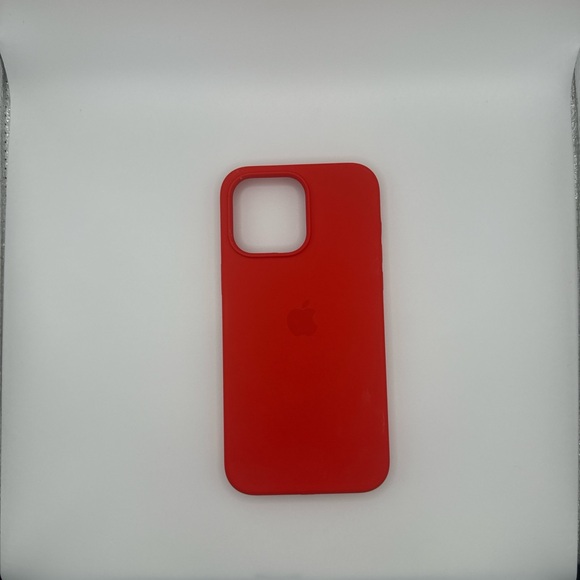 Apple Iphone 15 pro max silicone phone case! - Picture 2 of 3
